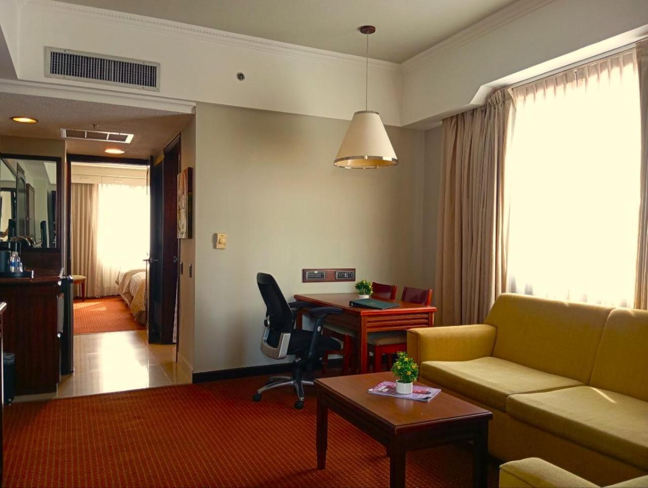 Executive Suites Валенсия Экстерьер фото