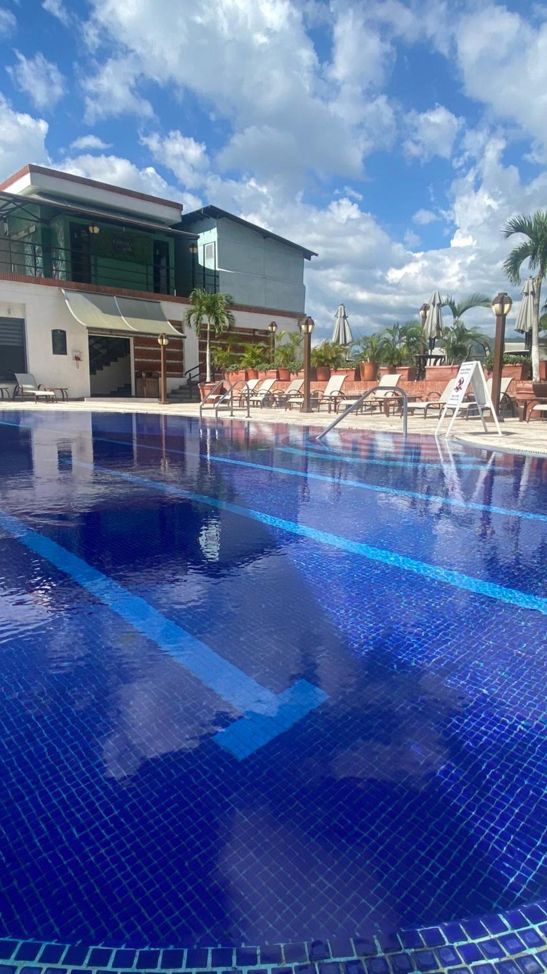 Executive Suites Валенсия Экстерьер фото