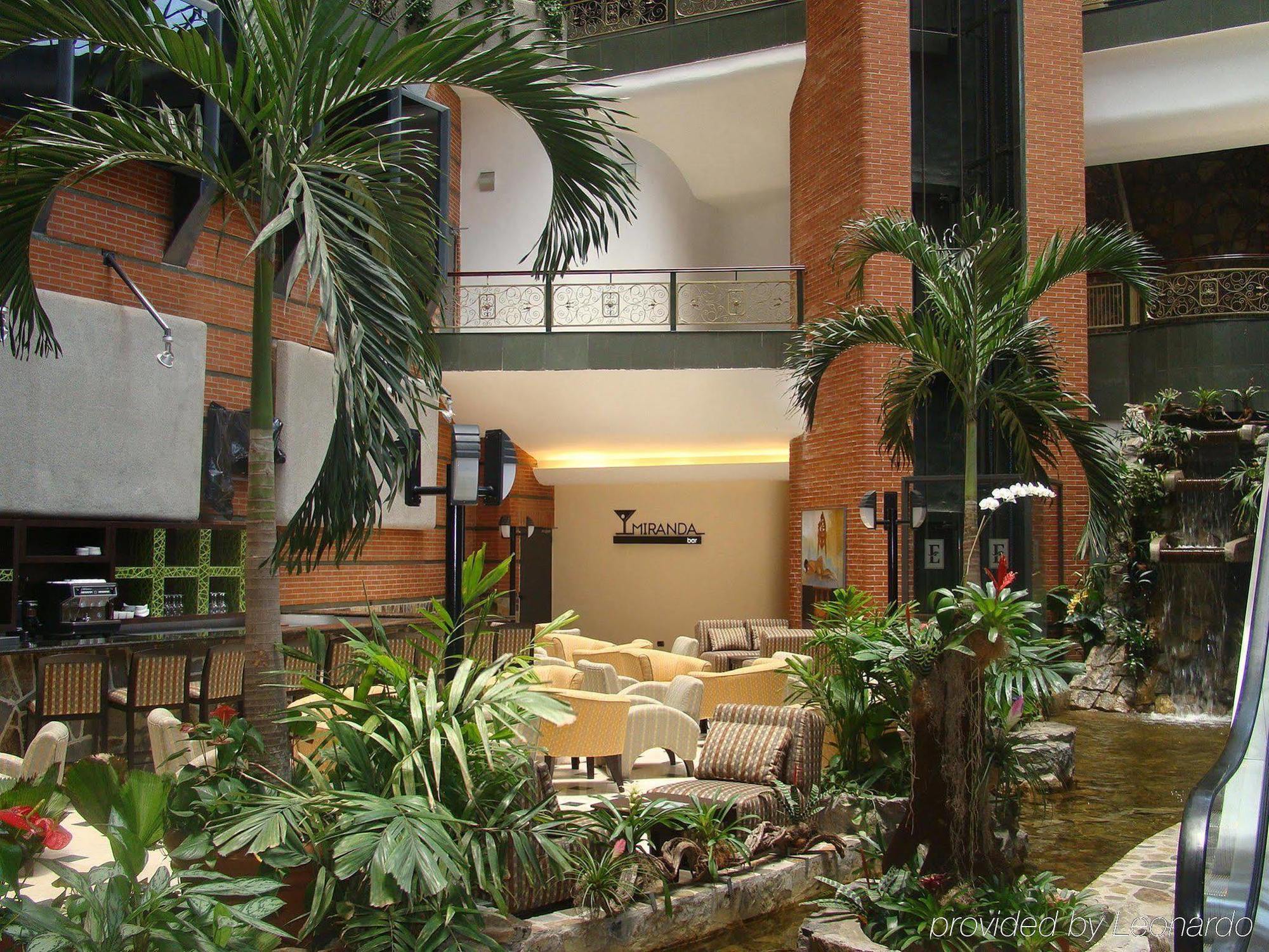 Executive Suites Валенсия Интерьер фото
