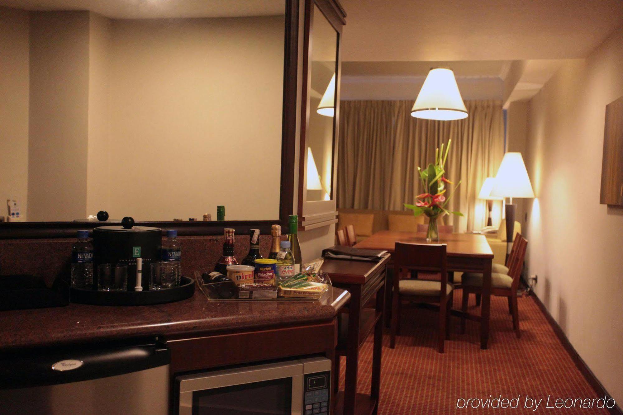 Executive Suites Валенсия Номер фото